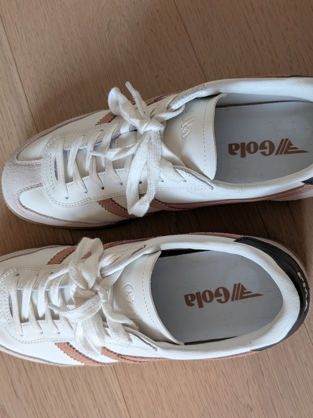 Gola Womens White Sneakers with Rose Accents and Gum Sole - Picture 2 of 2
